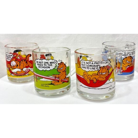 Set of 4 Garfield 1978 McDonalds Glass Mugs Coffee Cups Jim Davis Odie VTG - Picture 2 of 15